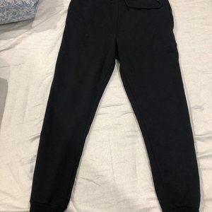 black sweatpant fashion nova